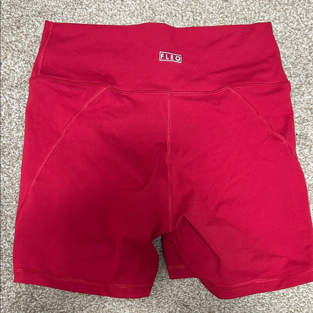 Fleo pink 5 inch shorts